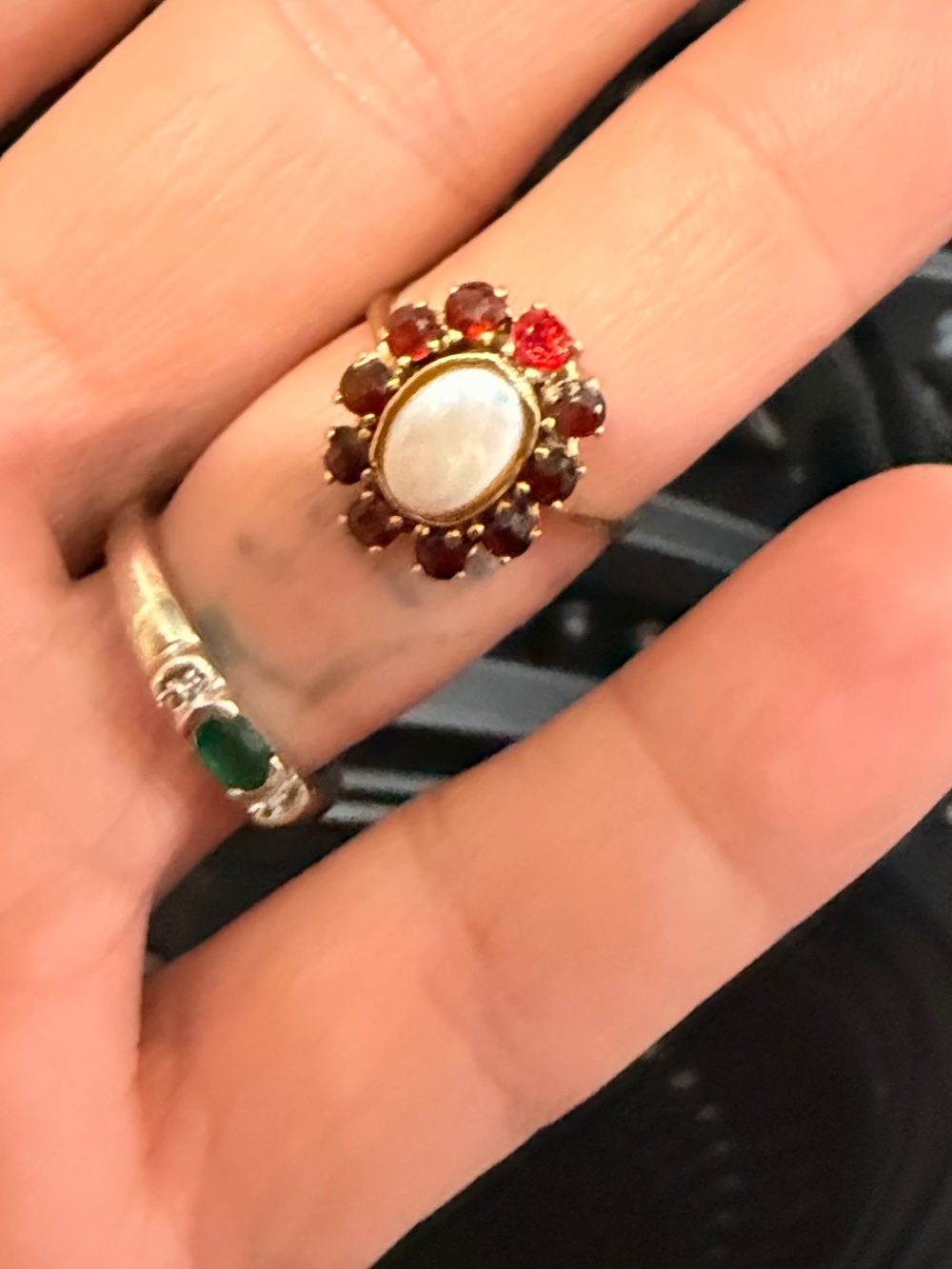 Vintage 14kt Gold Opal & Garnet
"Flower Cluster" Cocktail Ring Sz 6 1/2 - Picture 13 of 16